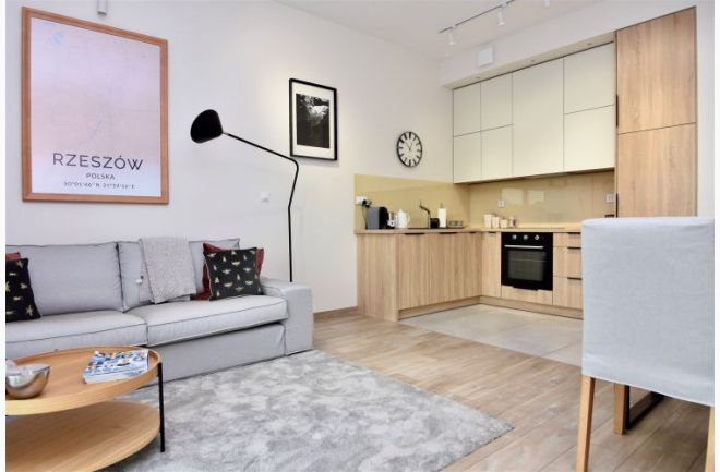 Rzeszów Słocina, Paderewskiego