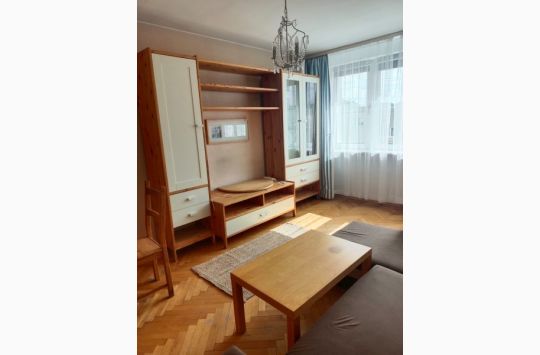 Do wynajęcia mieszkanie 2-pokojowe na 4. piętrze w bloku na ul. Grunwaldzkiej w 