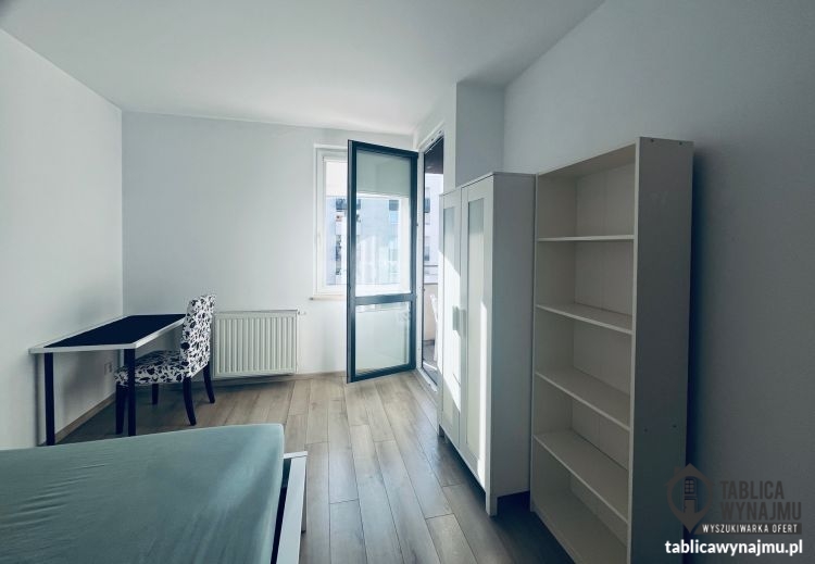 Wynajem Kraków Avia 4