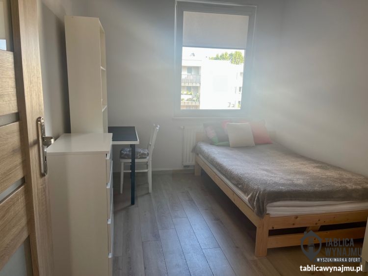 Wynajem Kraków Avia 4