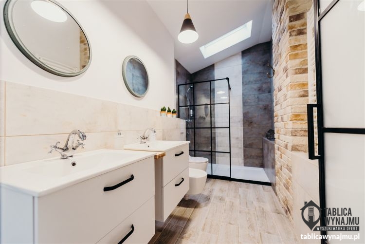 Wynajem Rzeszów Budziwój, Budziwojska 1