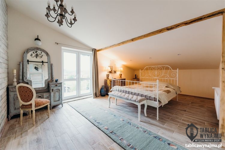 Wynajem Rzeszów Budziwój, Budziwojska 1