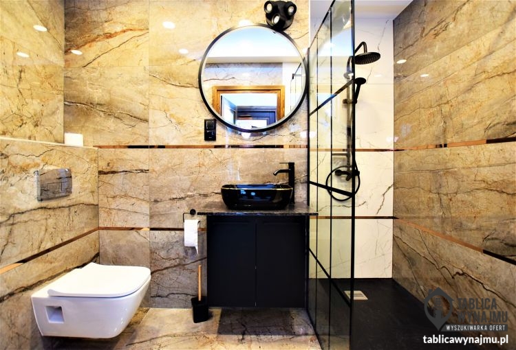 Wynajem Rzeszów Centum, Podwisłocze 27