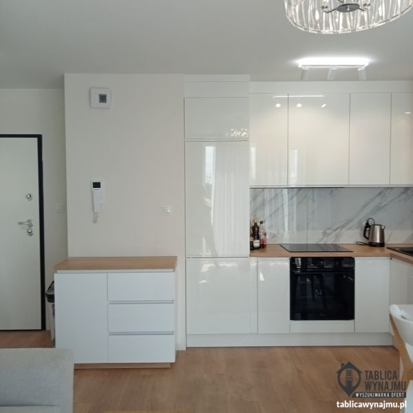 Wynajem Warszawa Duninów 8