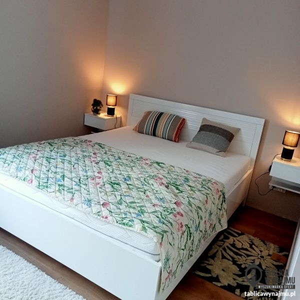 Wynajem Warszawa Duninów 8