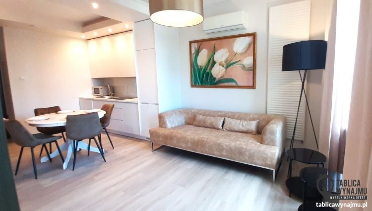 Wynajem Warszawa Grzybowska 61