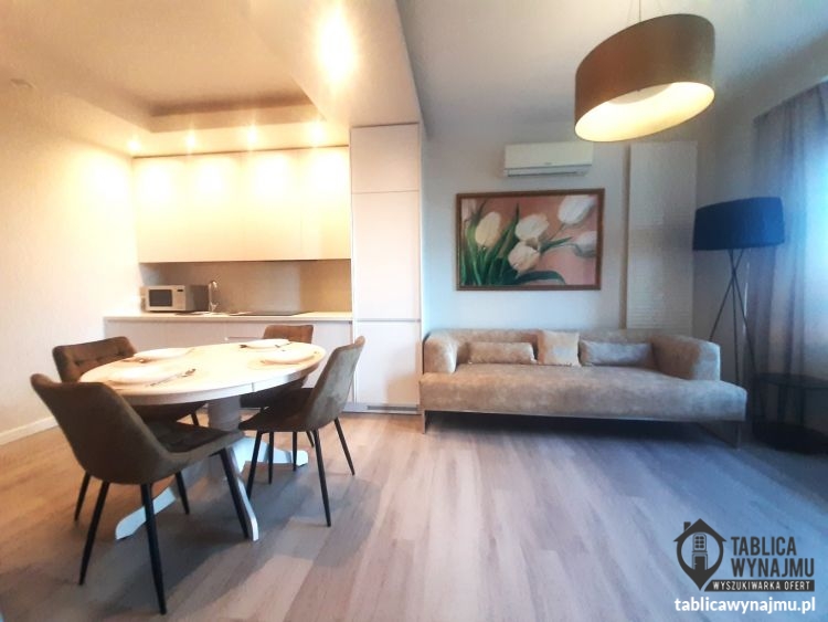 Wynajem Warszawa Grzybowska 61