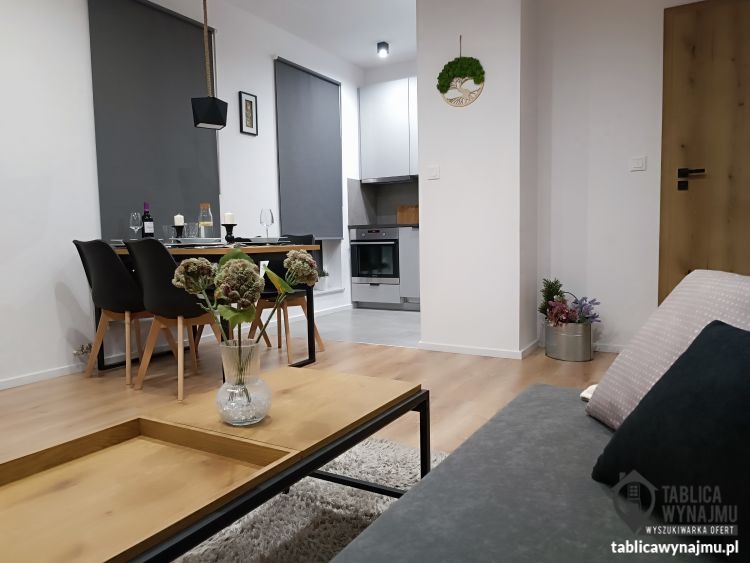 Wynajem Kraków POWSTANCÓW 80